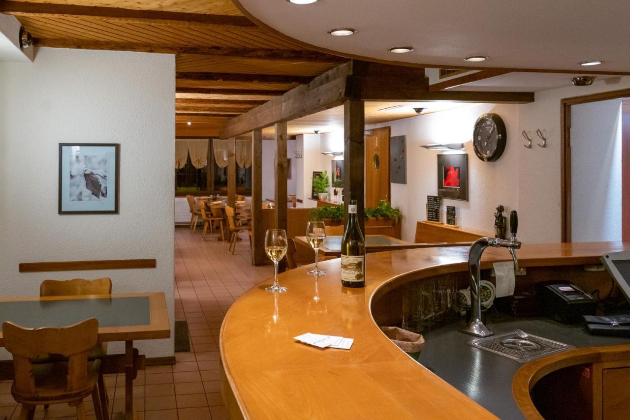 Auberge Du Prevoux เลอ ลอคเคลอ ภายนอก รูปภาพ